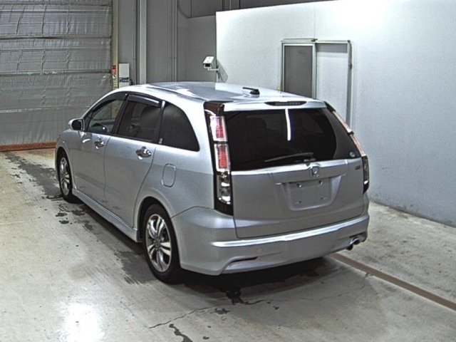 Honda STREAM 2011 8359082-1