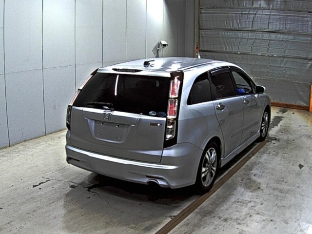 Honda STREAM 2011 8359082-5