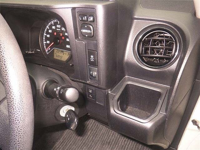 Toyota SUCCEED VAN 2018 8358523-8