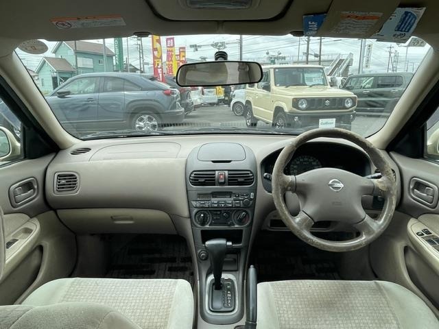 Nissan SUNNY 2003 8358810-2