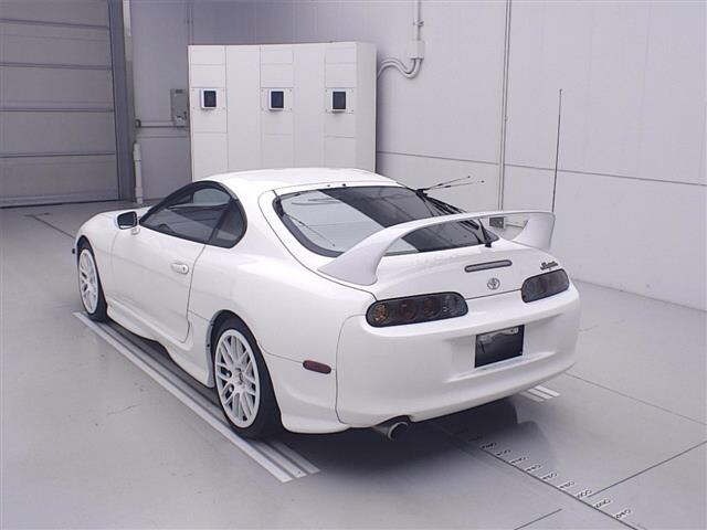 Toyota SUPRA 1996 8358781-1