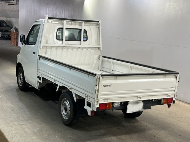 Toyota TOWNACE TRUCK 2021 8358539-1