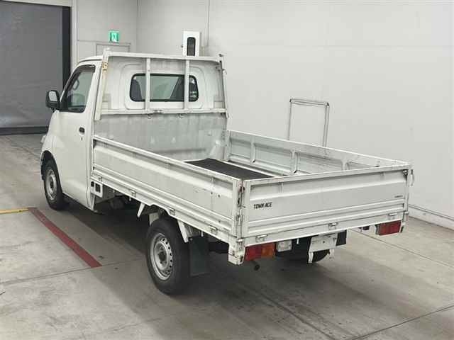 Toyota TOWNACE TRUCK 2013 8358540-1