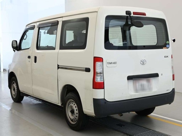 Toyota TOWNACE VAN 2021 8358666-6