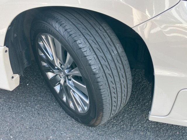 Toyota VELLFIRE 2014 8359630-12