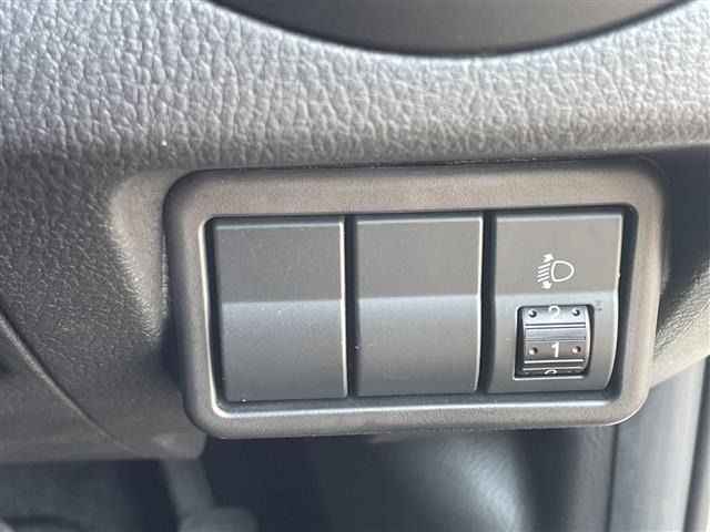 Mazda VERISA 2007 8359191-5