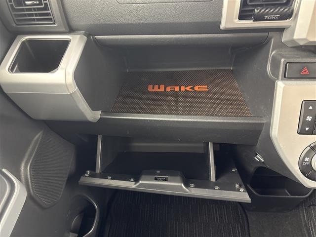 Daihatsu WAKE 2015 8359429-4