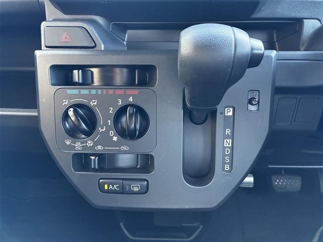 Daihatsu WAKE 2020 8359433-12