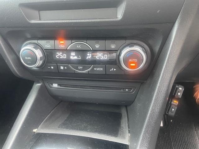 Mazda AXELA 2016 8363983-8