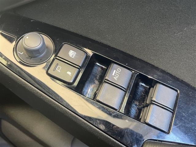 Mazda AXELA 2017 8363991-6