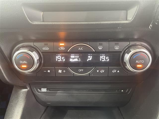 Mazda AXELA 2017 8363991-9