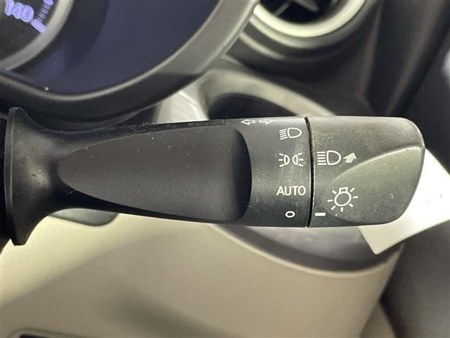 Daihatsu CAST 2017 8364076-11
