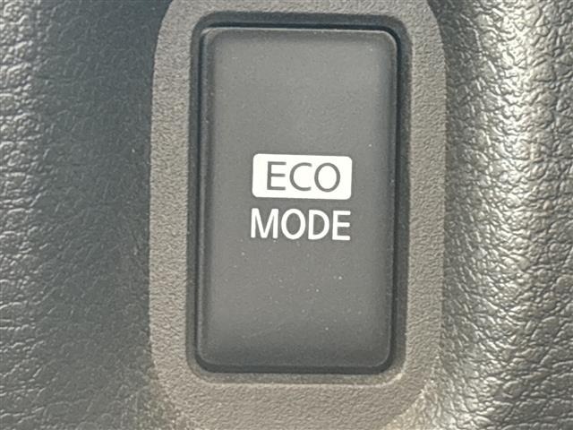 Nissan CUBE 2017 8360027-12