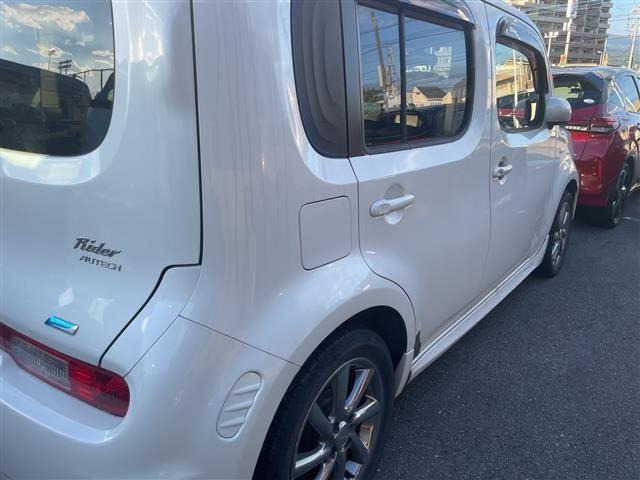Nissan CUBE 2013 8360039-1