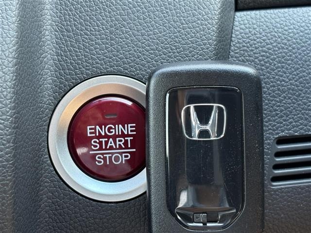 Honda FIT 2014 8359950-18