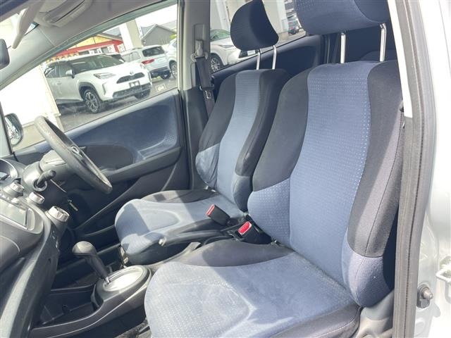 Honda FIT 2010 8359952-2