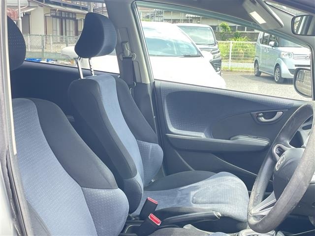 Honda FIT 2010 8359952-22