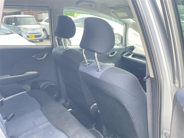 Honda FIT 2010 8359952-4