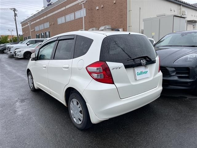 Honda FIT 2008 8359953-1