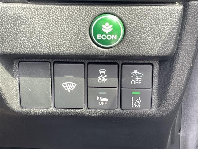 Honda FIT 2018 8359959-1