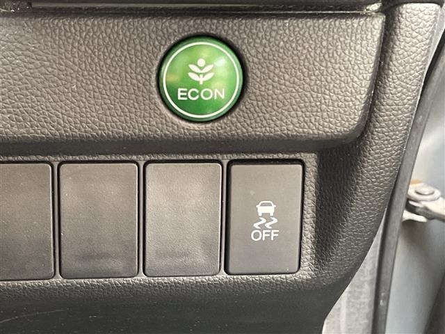 Honda FIT 2013 8359965-9