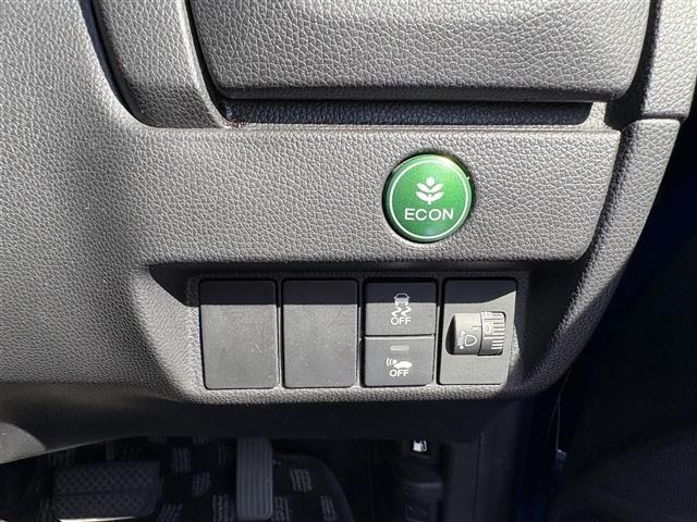 Honda FIT 2013 8359971-12