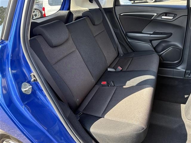 Honda FIT 2013 8359971-16