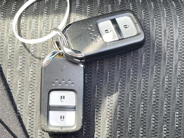 Honda FIT 2015 8359972-10
