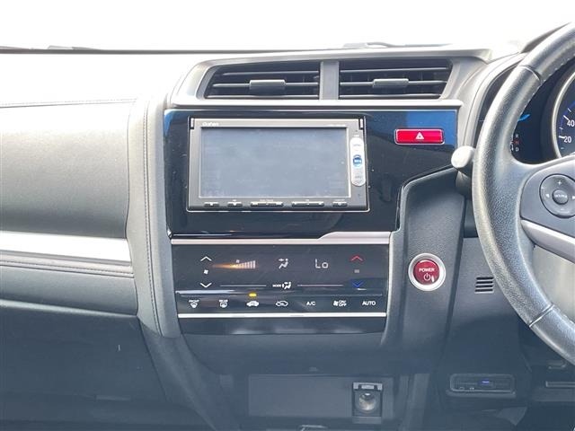 Honda FIT 2015 8359972-18