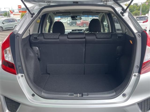 Honda FIT 2016 8359974-4