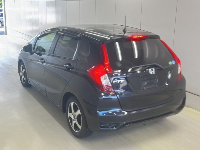 Honda FIT 2017 8360015-1