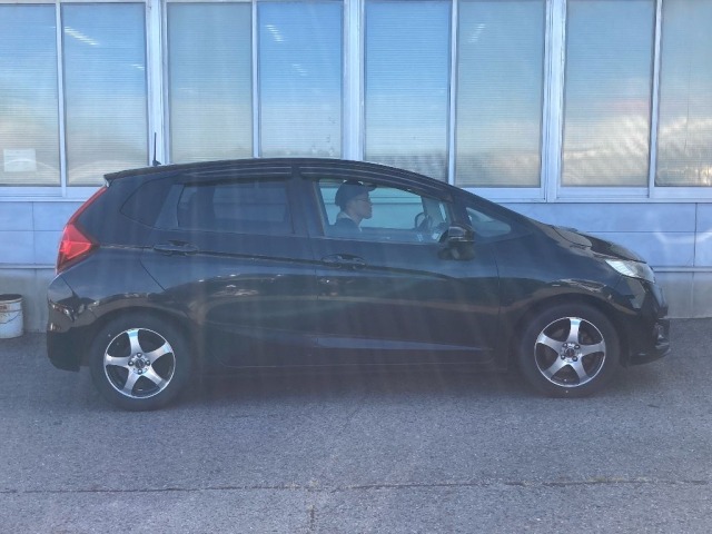 Honda FIT 2017 8360015-3
