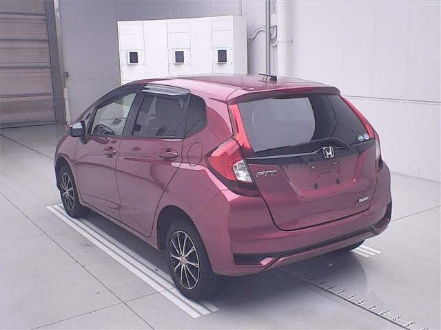 Honda FIT 2018 8360031-1
