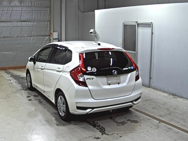 Honda FIT 2017 8360060-1