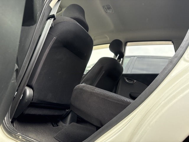 Honda FIT 2013 8360062-10