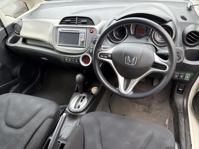 Honda FIT 2013 8360062-4