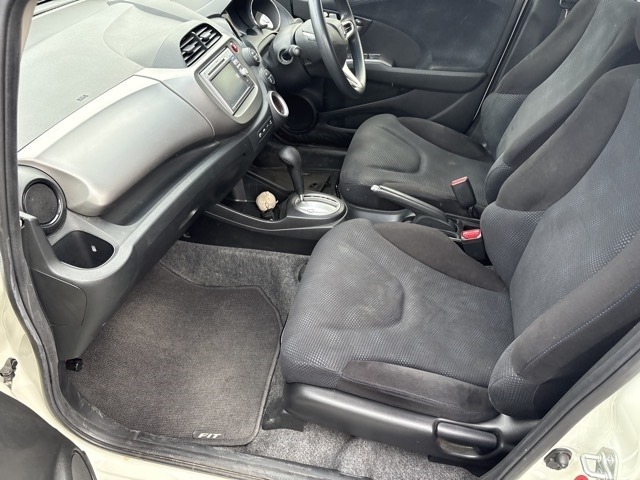 Honda FIT 2013 8360062-9