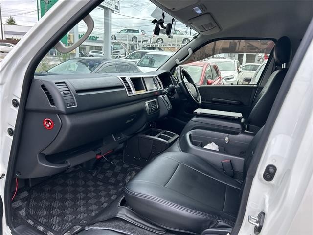 Toyota HIACE WAGON 2014 8359683-7