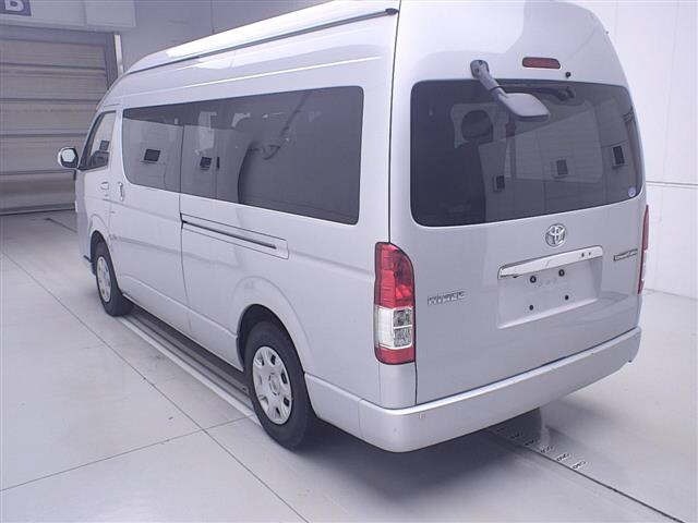 Toyota HIACE WAGON 2019 8359690-1