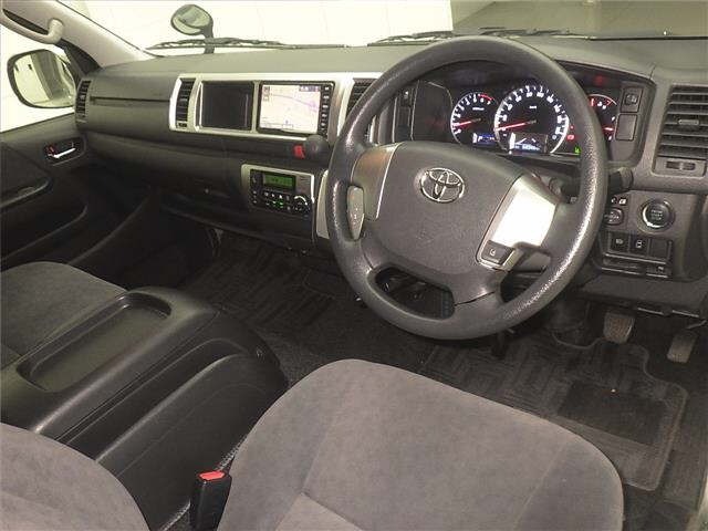 Toyota HIACE WAGON 2019 8359690-3