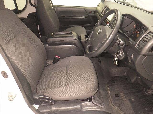 Toyota HIACE WAGON 2015 8359691-5