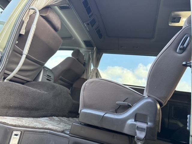 Toyota HIACE WAGON 1997 8359692-10