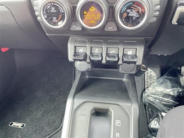 Suzuki JIMNY 2020 8363915-1