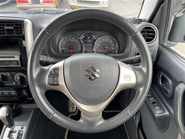 Suzuki JIMNY 2014 8363944-18