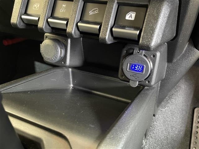 Suzuki JIMNY 2024 8364028-9