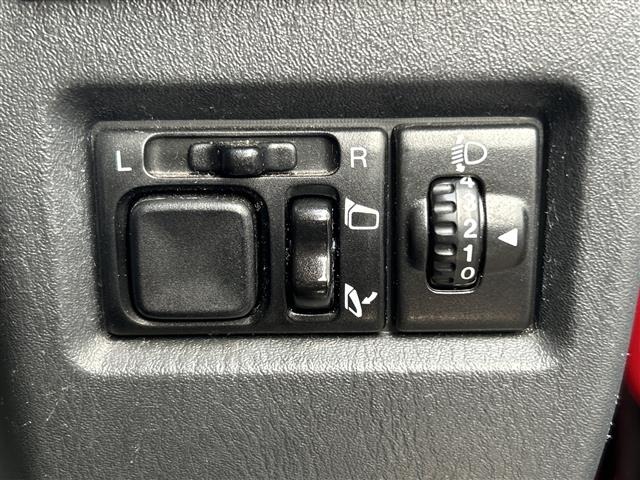 Suzuki JIMNY 2011 8364029-22