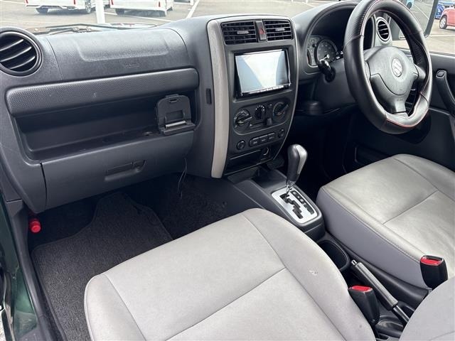 Suzuki JIMNY 2009 8364031-2