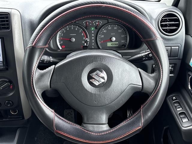 Suzuki JIMNY 2009 8364031-5