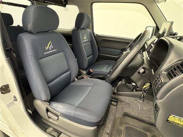 Suzuki JIMNY 2003 8364033-4