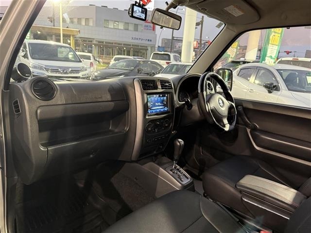 Suzuki JIMNY 2004 8364046-18